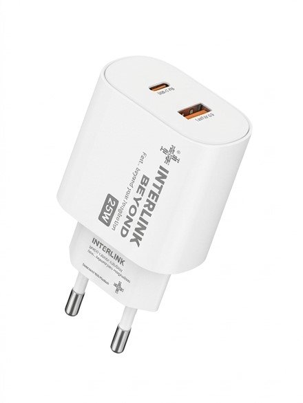 Interlink 25W dual port charger highlighting USB-C PD and USB-A QC 3.0 output specifications
